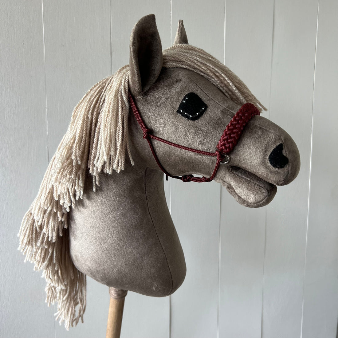 Touwhalster, maat M, uni colour bordeaux rood