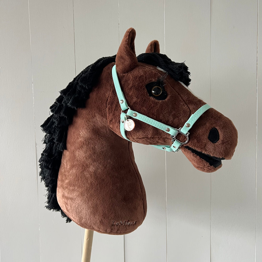 Halster / bitloos hoofdstel van band licht blauw voor hobbyhorse LeMieux