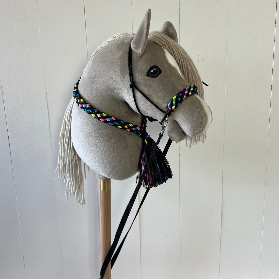 Touwsetje voor hobbyhorse ChevalRoi multicolour zwart / blauw / groen / roze / paars