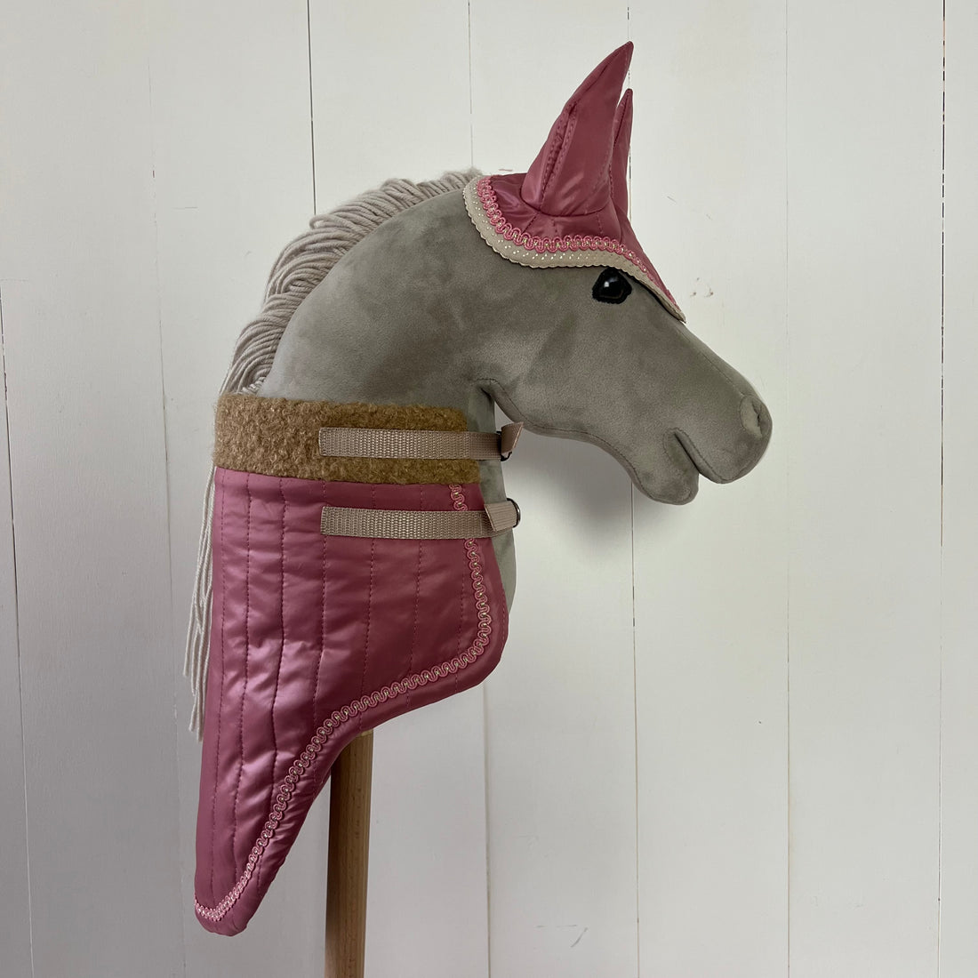 Dekentje kort ChevalRoi oud roze licht glimmend