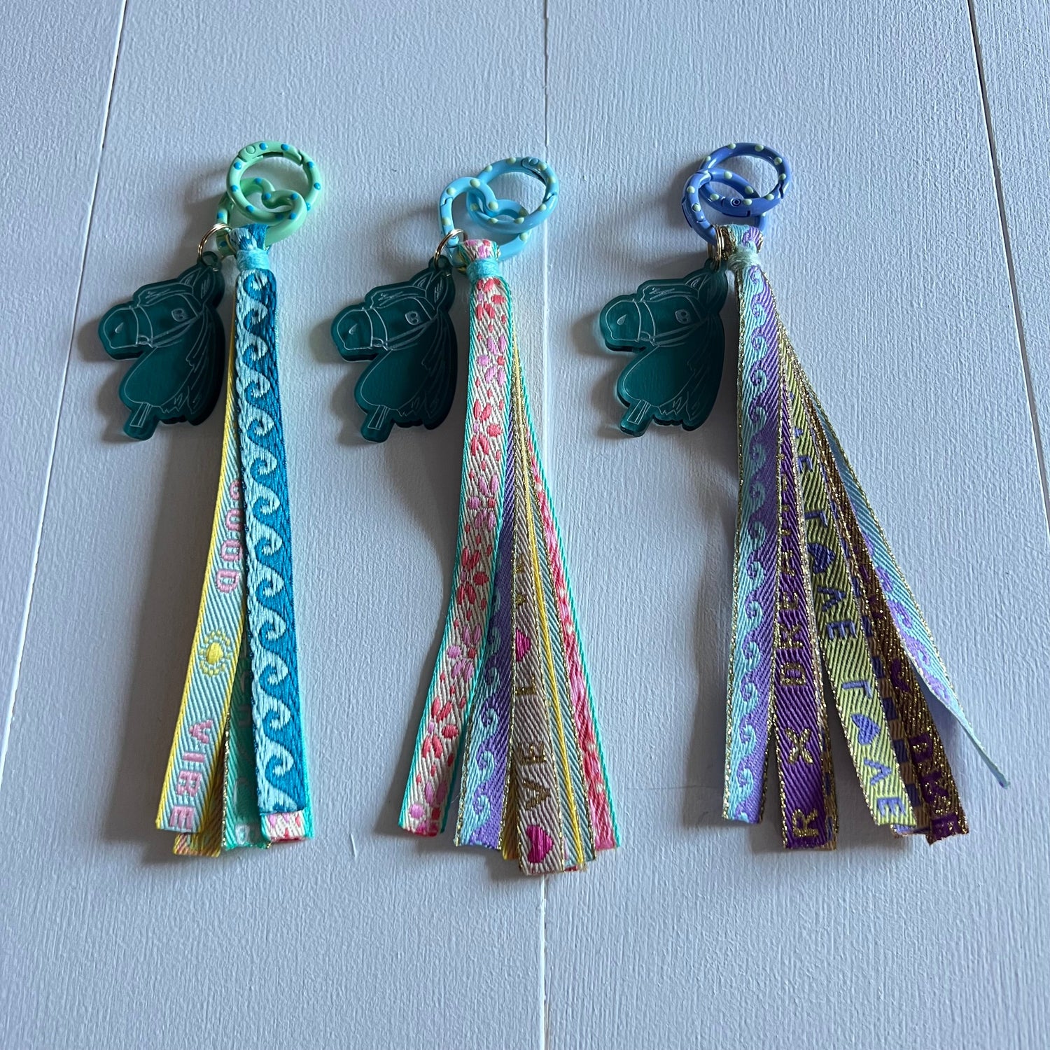 Sleutelhanger lint met hobbyhorse