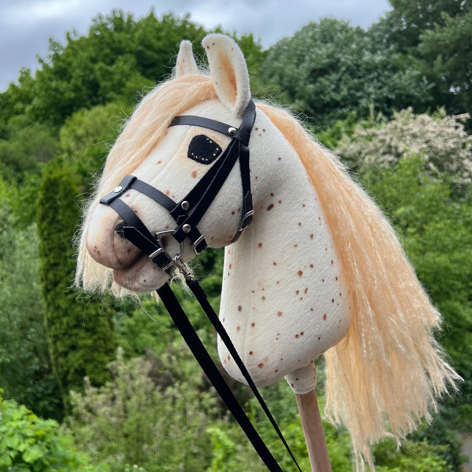 Hobbyhorse model Pony stip, met Engels hoofdstel