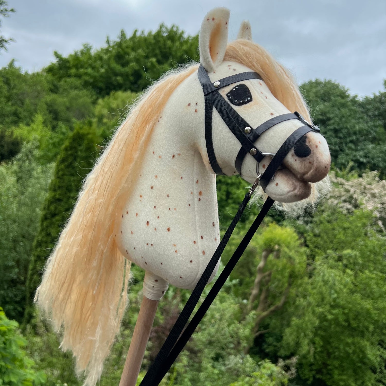 Hobbyhorse model Pony stip, met Engels hoofdstel