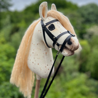 Hobbyhorse model Pony stip, met Engels hoofdstel