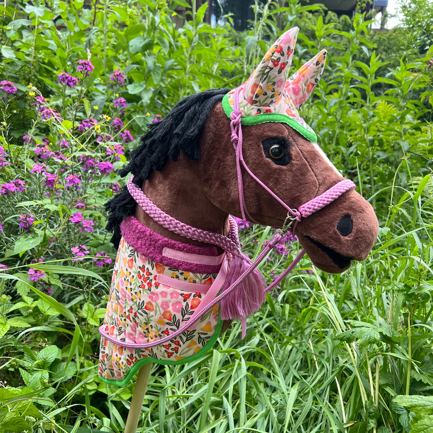 Dekentje kort LeMieux gekleurd met bloemen