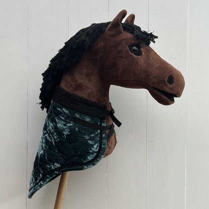 Dekentje kort LeMieux groen fluweel met zwart bandje