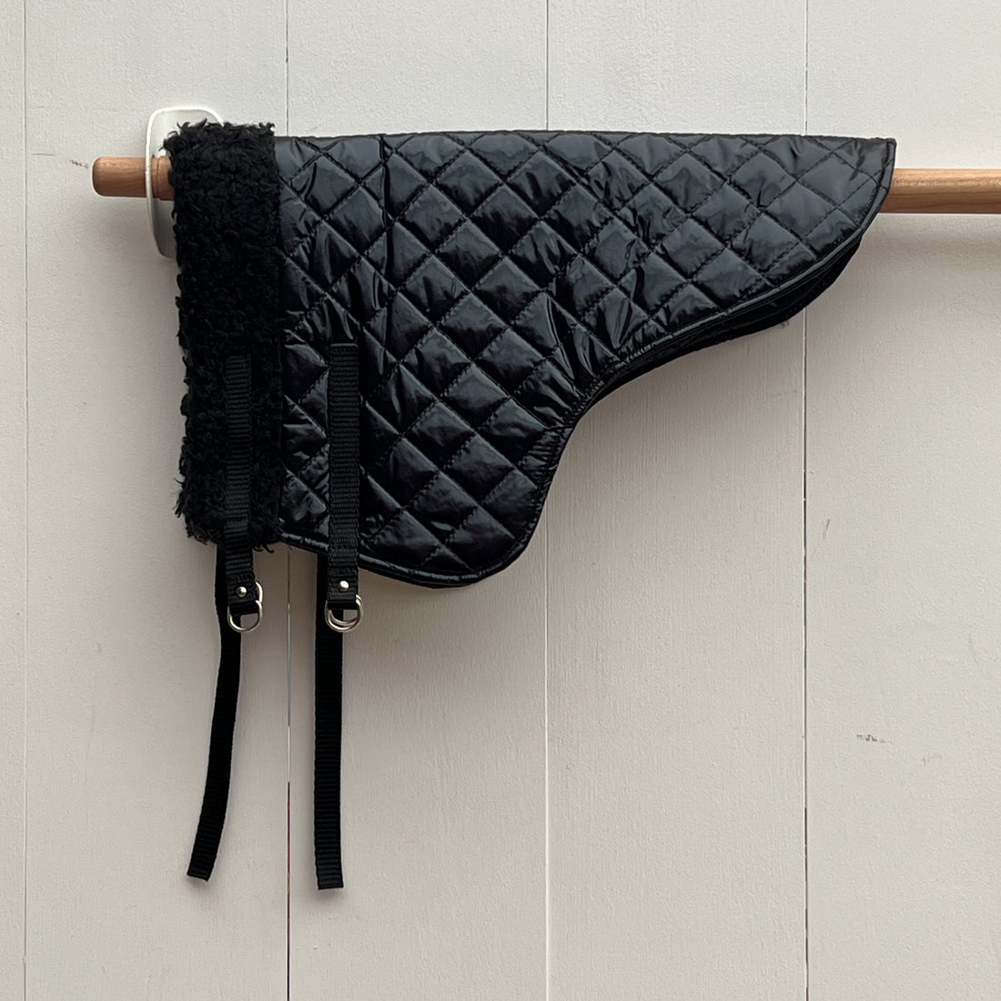 Dekentje kort zwart glimmend