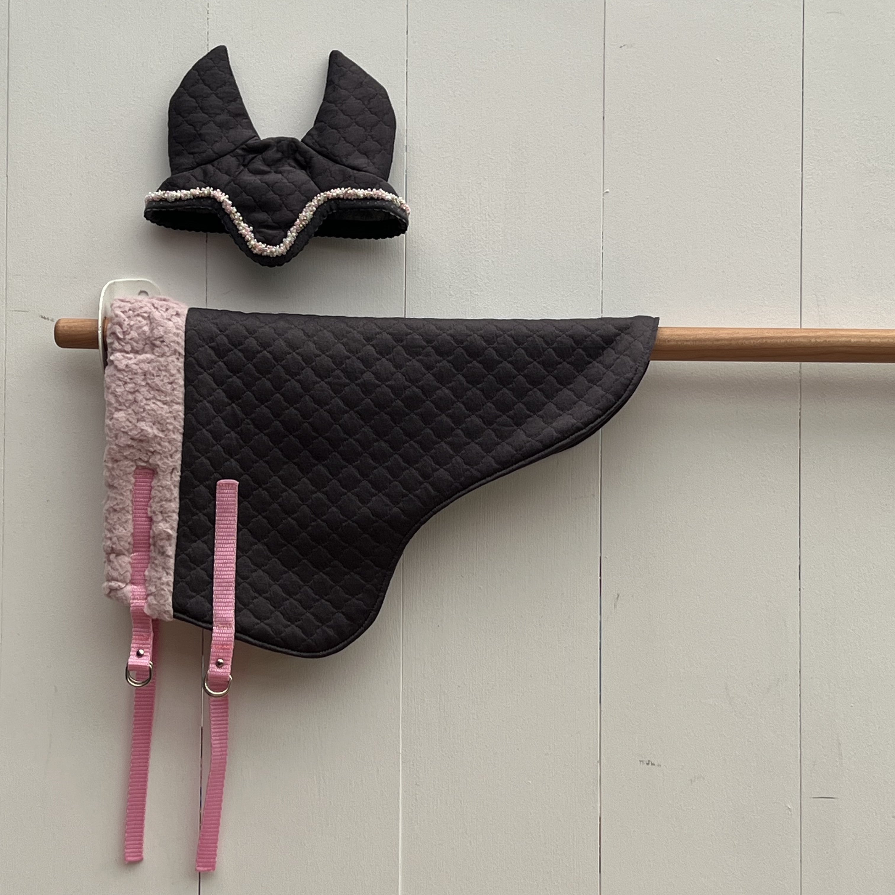 Dekentje kort paars/grijs + oorntje