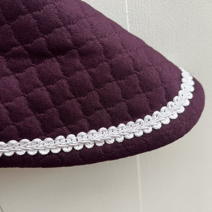 Dekentje kort By Astrup / Stip de pony donker paars met wit band