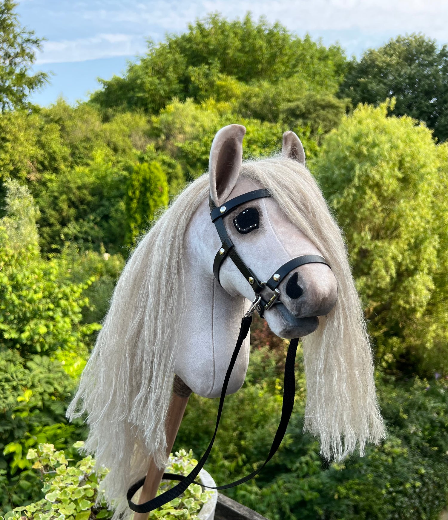 Hobbyhorse pony creme kleurig met mohair manen