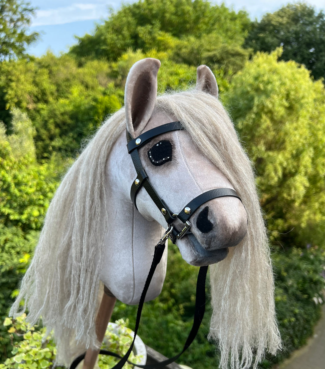 Hobbyhorse pony creme kleurig met mohair manen