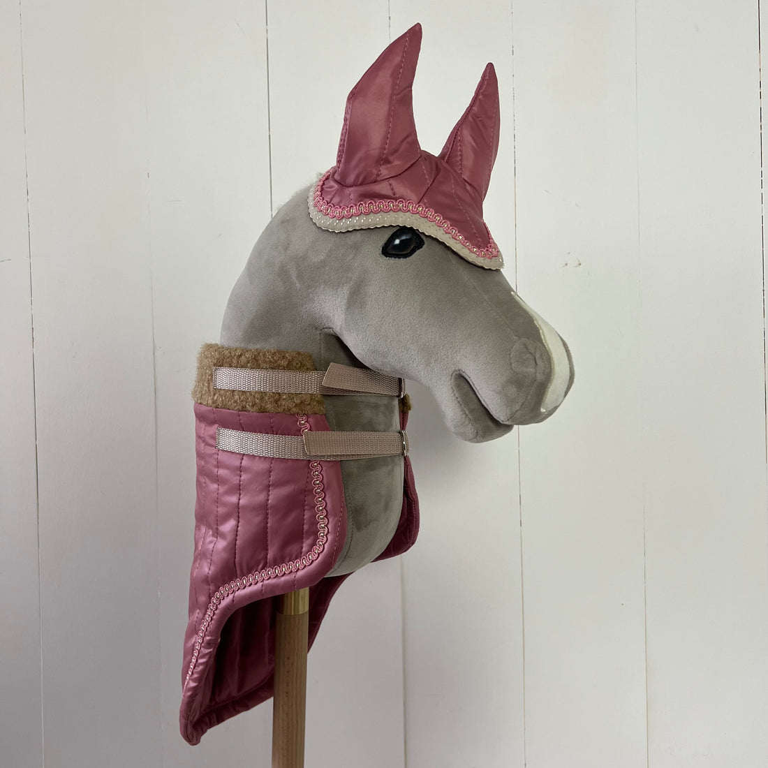 Dekentje kort ChevalRoi oud roze licht glimmend